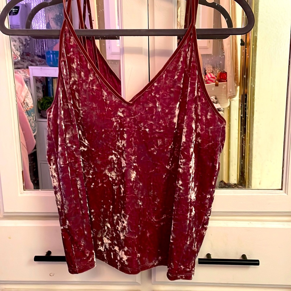 American Eagle velvet top